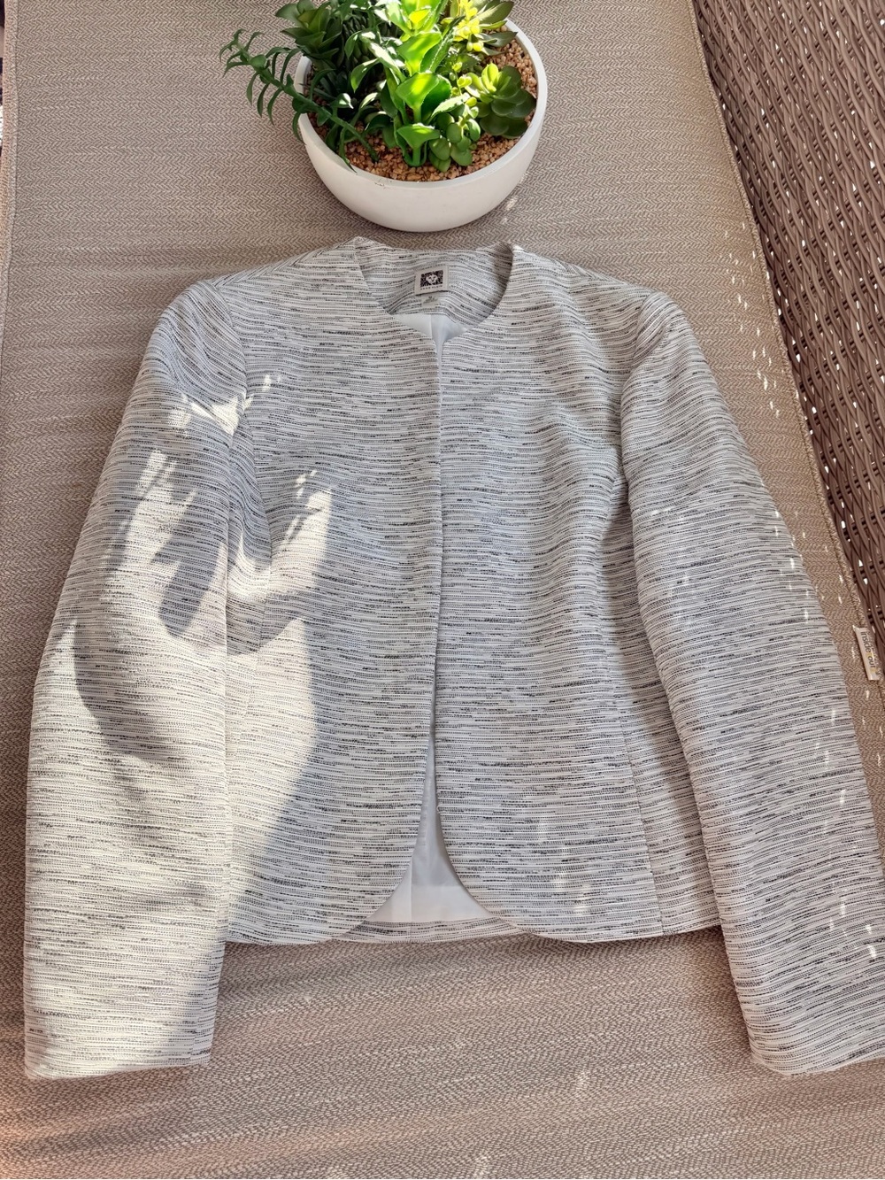 Anne Klein Heathered Light Gray Collarless Blazer